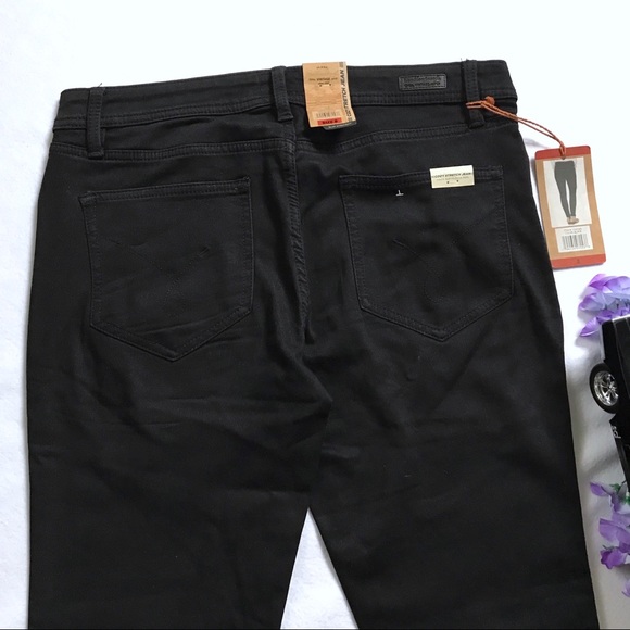 Weatherproof NWT Black Straight Stretch Jeans 16 - Picture 7 of 8